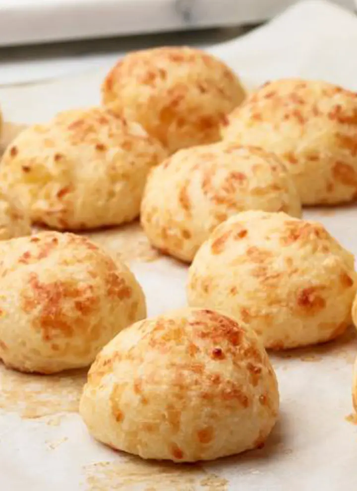 Cheesy Biscuits Recipe - Cheddar Cheese Biscuits | One Dollar Kitchen