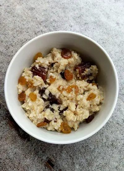 overnight-oats-with-dried-fruit-recipe