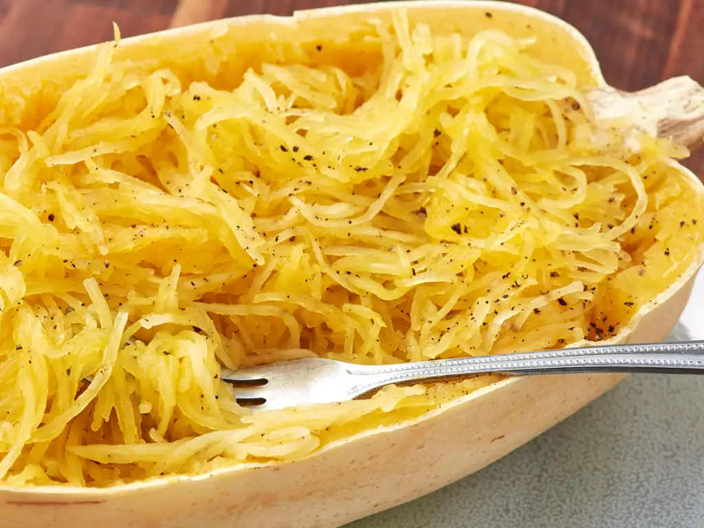 How To Cook Spaghetti Squash One Dollar Kitchen 5224